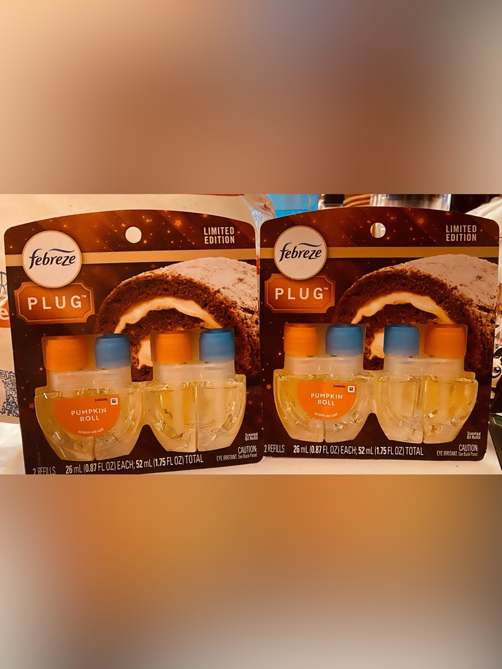 Febreze Plug Pumpkin Roll Scented Oil Refills set of 2